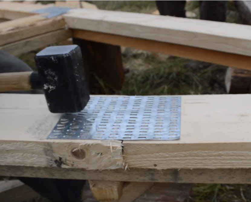 МЗП молотком.png