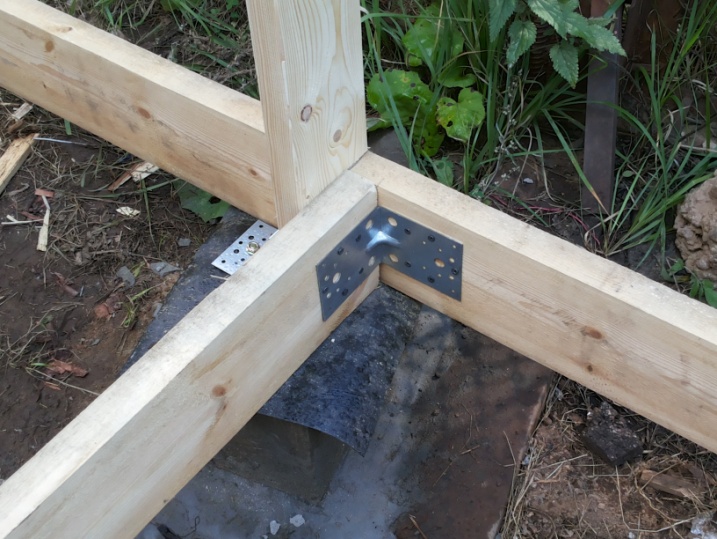 Уголок крепёжный усиленный.jpg